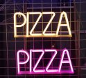 PIZZA - Banner com logotipo publicitário em néon com luz LED na parede