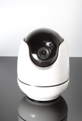 Sikkerhed WiFi FULL HD kamera med nat-IR LED + 360 ° rotationsvinkel og intelligent sporing