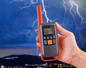 Walkie Talkie - long range two way radios with 22 channels + VOX function + LED flashlight