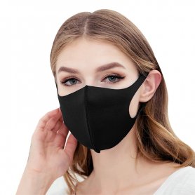 Защитная маска для лица NANO черная - эластичная (97% полиэстер + 3% спандекс)