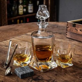 Whisky karaffelsett (alkohol) – 2 kopper + 9 issteiner og tilbehør