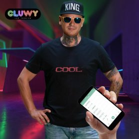 Светодиодная футболка с прокруткой текста - приложение Gluwy на мобильном телефоне (iOS / Android) - красный светодиод
