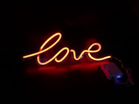 Világos táblák a szobához - LOVE Led logó