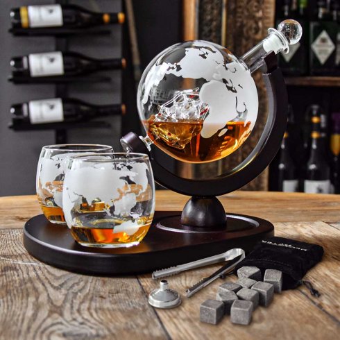 Caraffa e bicchieri da whisky su supporto in legno - Kit globo in