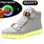 Trepćuće LED cipele - bijele i zlatne