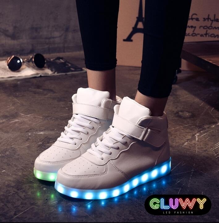 criticus aansluiten dreigen LED lighting shoes LED - via mobile controlled | Cool Mania